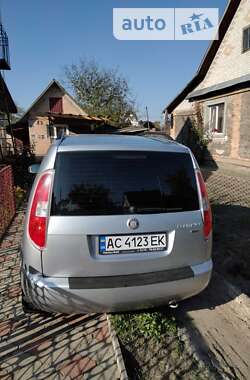 Мікровен Skoda Roomster 2009 в Луцьку