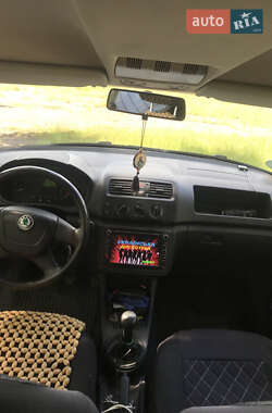 Микровэн Skoda Roomster 2011 в Камне-Каширском