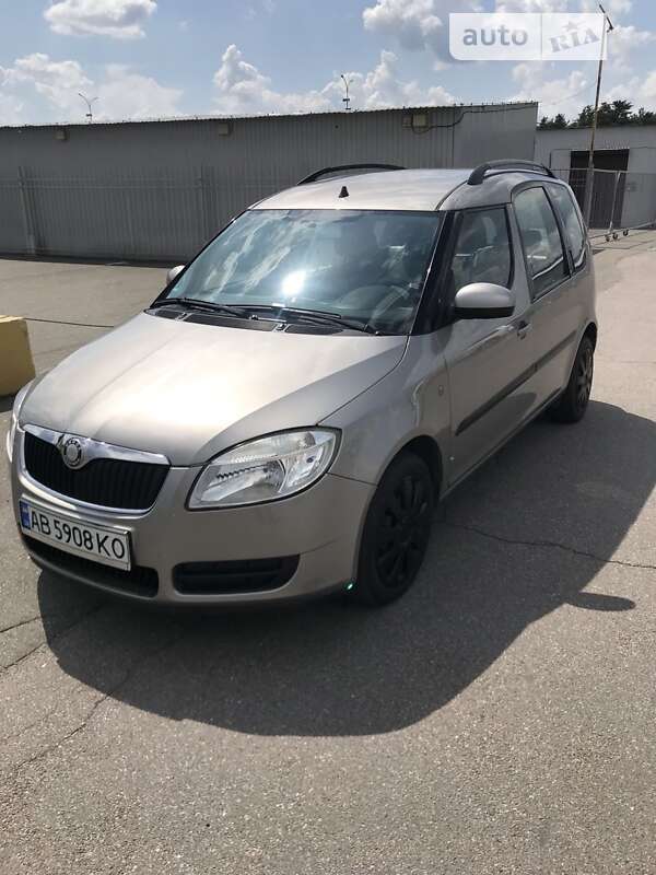 Микровэн Skoda Roomster 2007 в 