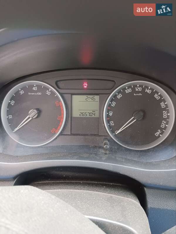 Микровэн Skoda Roomster 2009 в Киеве фото 5 Микровэн Skoda Roomster 2009 в Киеве