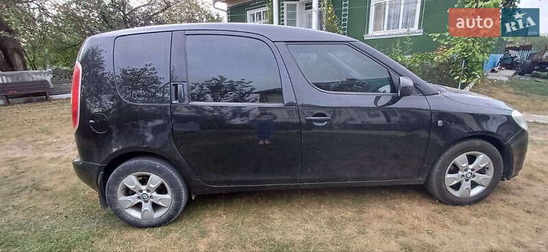 Микровэн Skoda Roomster 2007 в Шипинцах