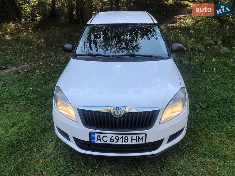Микровэн Skoda Roomster 2014 в Луцке фото 9 Микровэн Skoda Roomster 2014 в Луцке