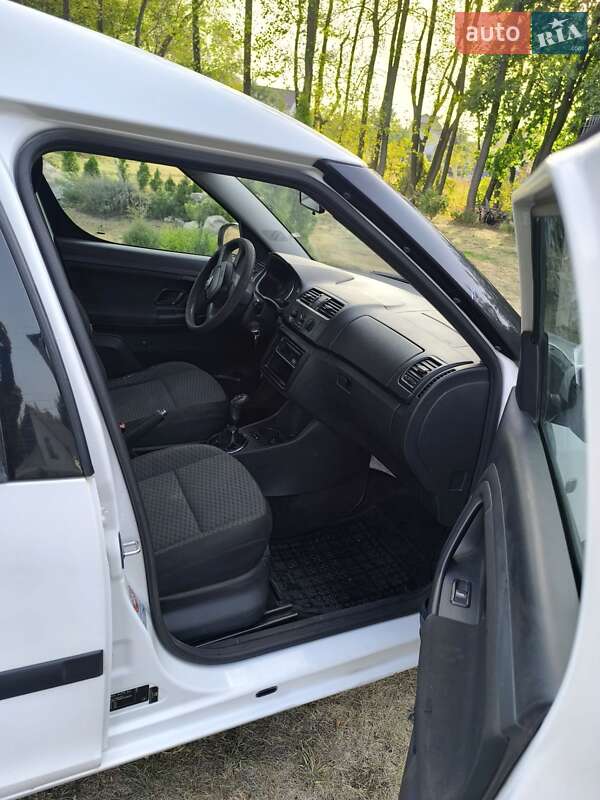 Мікровен Skoda Roomster 2010 в Києві