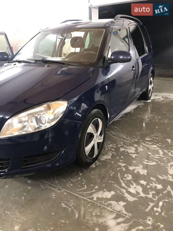 Мікровен Skoda Roomster 2011 в Львові