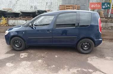 Микровэн Skoda Roomster 2009 в Киеве