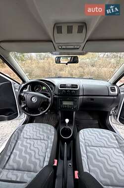 Микровэн Skoda Roomster 2009 в Днепре