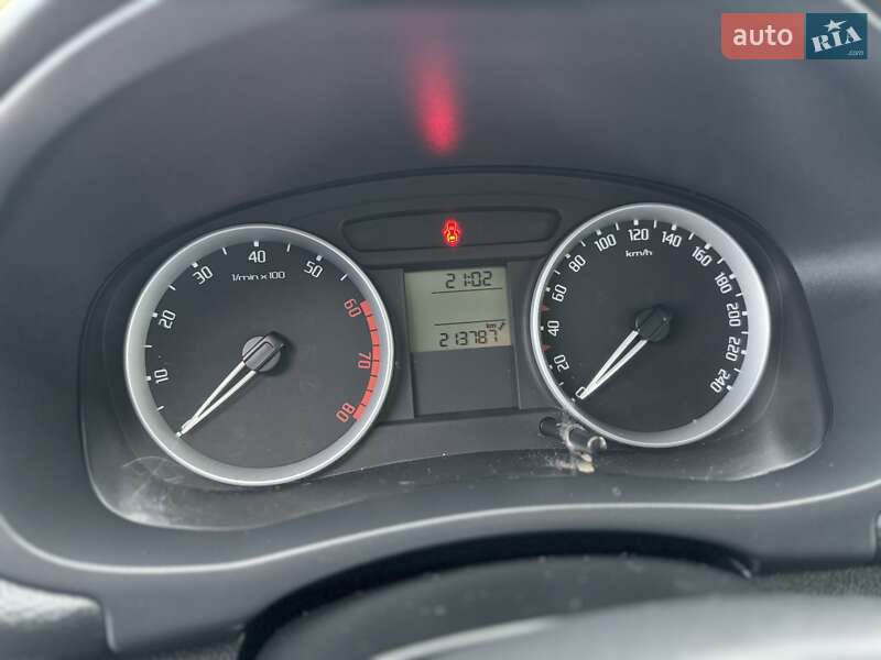 Мікровен Skoda Roomster 2008 в Дубні