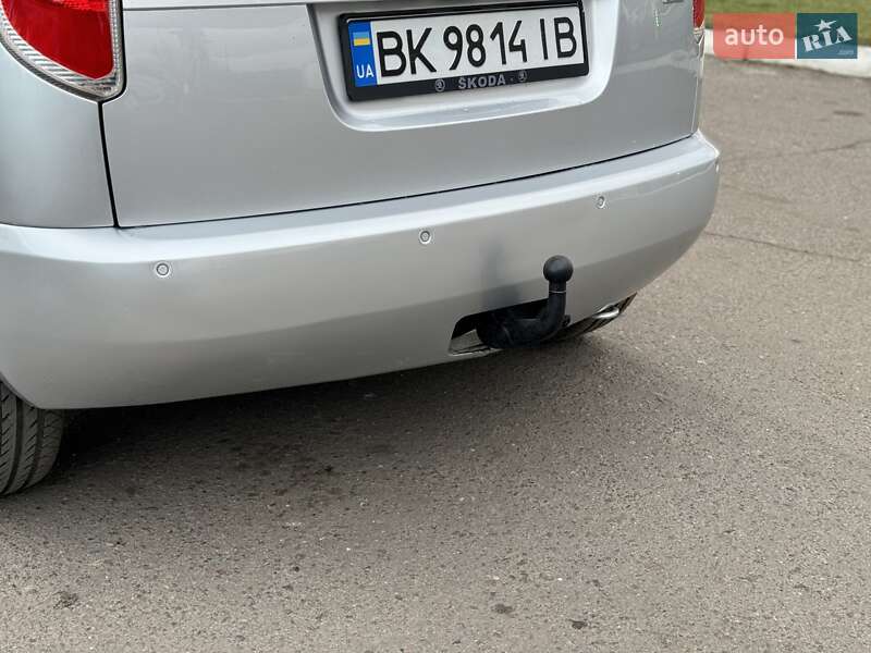 Мікровен Skoda Roomster 2008 в Дубні