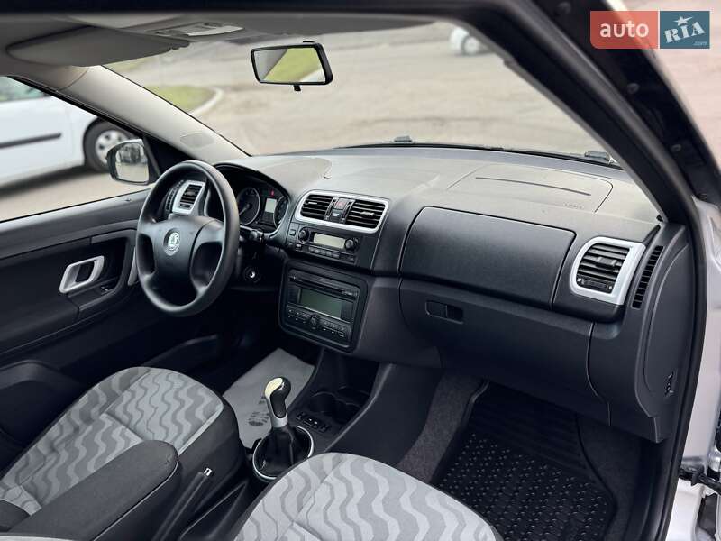 Мікровен Skoda Roomster 2008 в Дубні