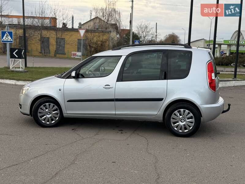 Мікровен Skoda Roomster 2008 в Дубні