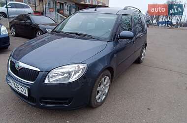 Микровэн Skoda Roomster 2009 в Сумах