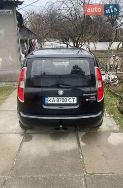 Мікровен Skoda Roomster 2009 в Києві