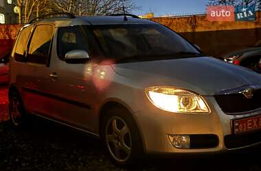 Мікровен Skoda Roomster 2008 в Стрию