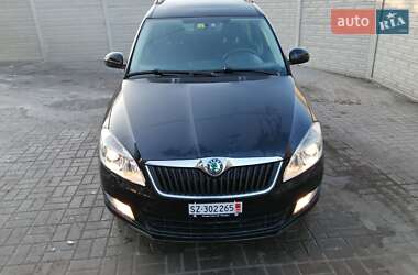 Микровэн Skoda Roomster 2012 в 
