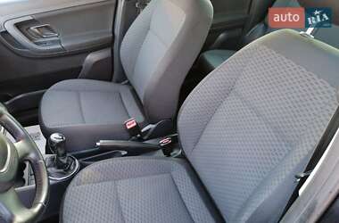 Микровэн Skoda Roomster 2012 в 