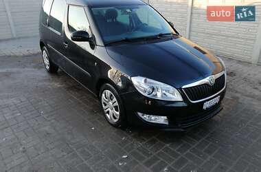 Микровэн Skoda Roomster 2012 в 
