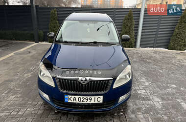 Микровэн Skoda Roomster 2013 в Черкассах