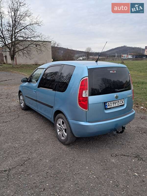 Микровэн Skoda Roomster 2010 в Мукачево