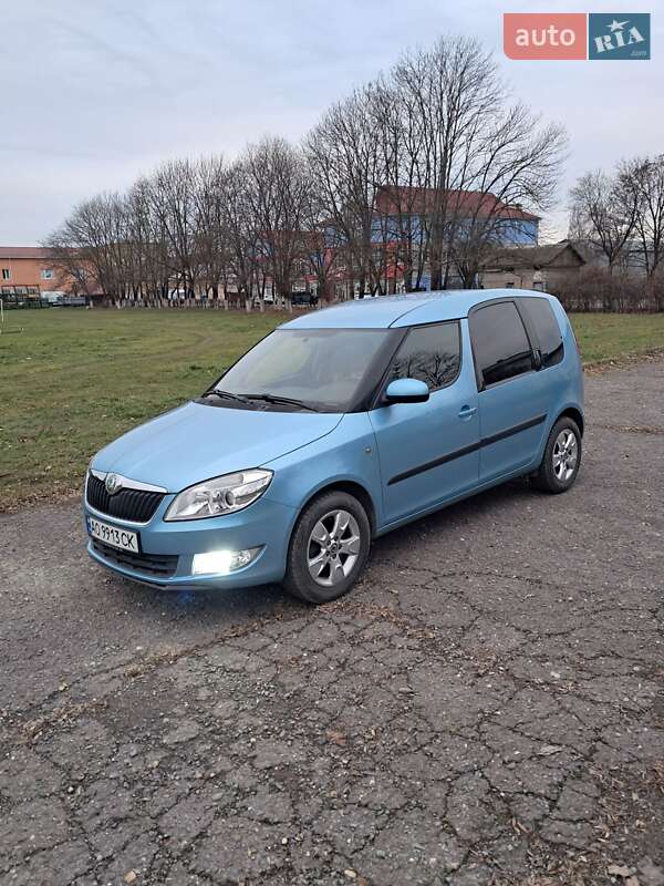 Микровэн Skoda Roomster 2010 в Мукачево