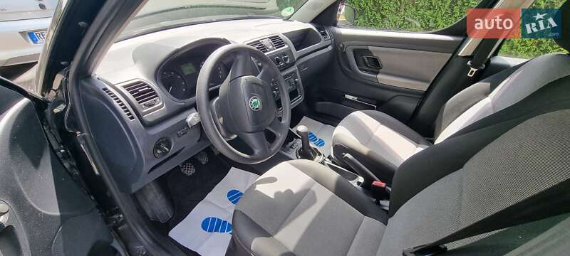 Микровэн Skoda Roomster 2012 в Кременчуге
