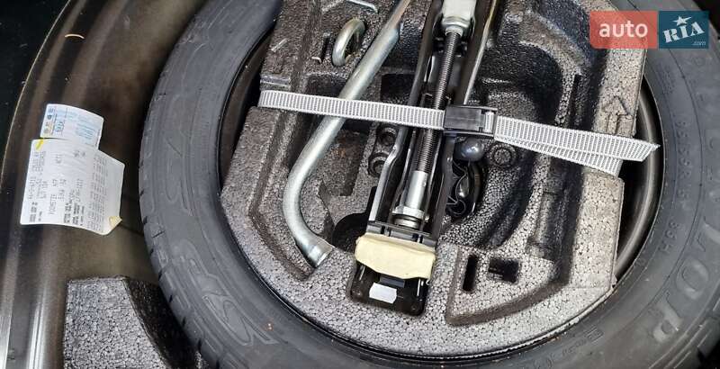 Микровэн Skoda Roomster 2012 в Кременчуге