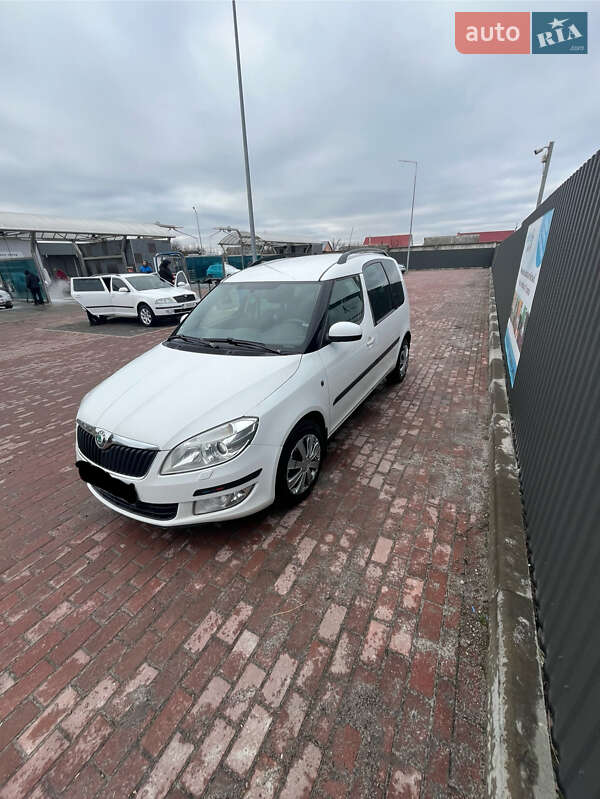 Мікровен Skoda Roomster 2012 в Сарнах