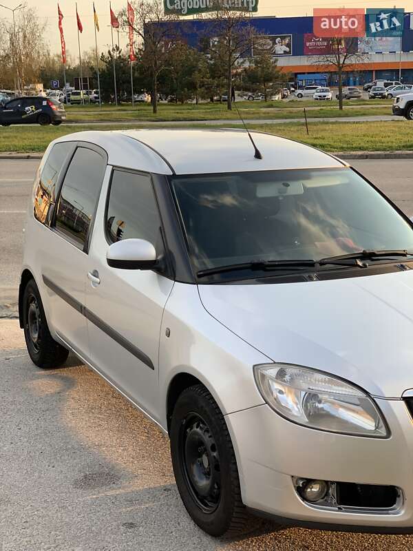 Микровэн Skoda Roomster 2007 в Запорожье