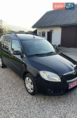 Микровэн Skoda Roomster 2007 в 