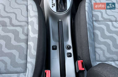 Микровэн Skoda Roomster 2007 в 
