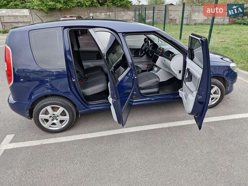 Мікровен Skoda Roomster 2012 в Львові