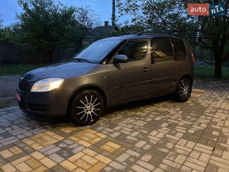Микровэн Skoda Roomster 2008 в 