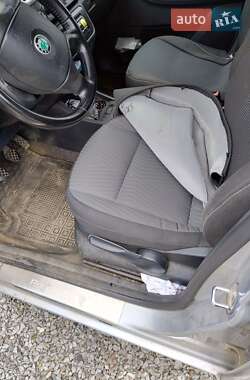 Микровэн Skoda Roomster 2008 в 
