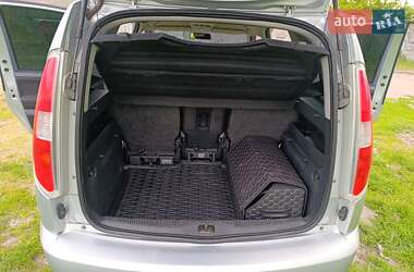 Микровэн Skoda Roomster 2014 в 