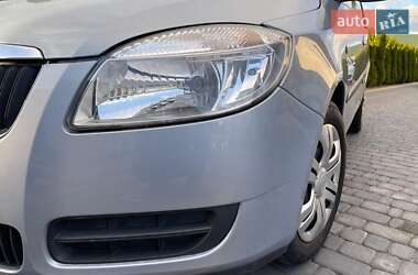 Микровэн Skoda Roomster 2009 в 