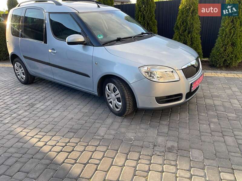 Мікровен Skoda Roomster 2009 в Любомлі
