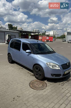 Микровэн Skoda Roomster 2007 в 