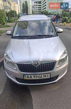 Микровэн Skoda Roomster 2015 в Киеве