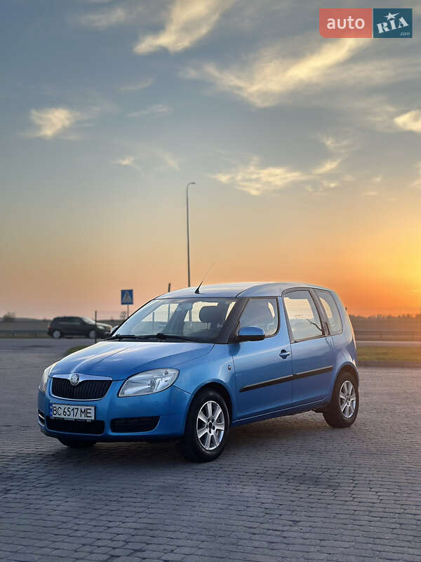 Микровэн Skoda Roomster 2007 в 