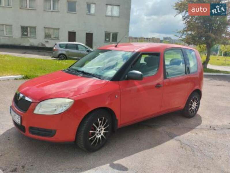 Микровэн Skoda Roomster 2008 в Ровно фото 4 Микровэн Skoda Roomster 2008 в Ровно