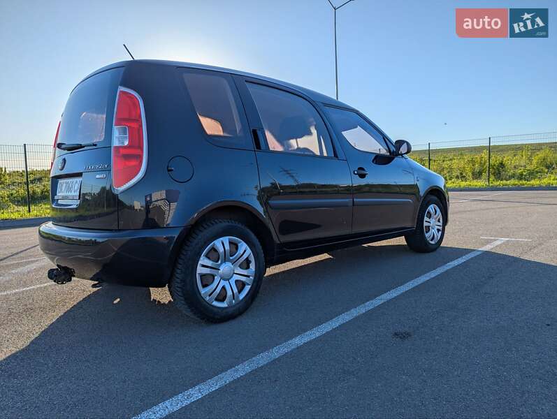 Мікровен Skoda Roomster 2012 в Рівному