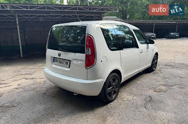 Микровэн Skoda Roomster 2011 в 
