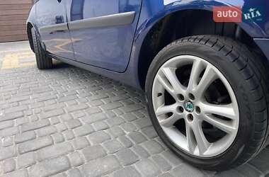 Микровэн Skoda Roomster 2008 в 