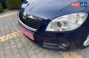 Микровэн Skoda Roomster 2008 в 