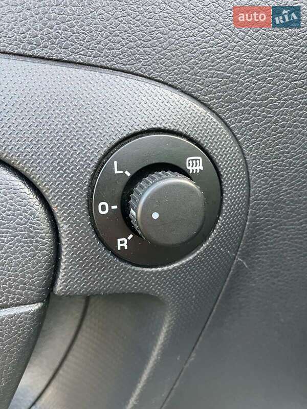 Микровэн Skoda Roomster 2012 в Львове