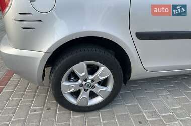 Микровэн Skoda Roomster 2008 в 