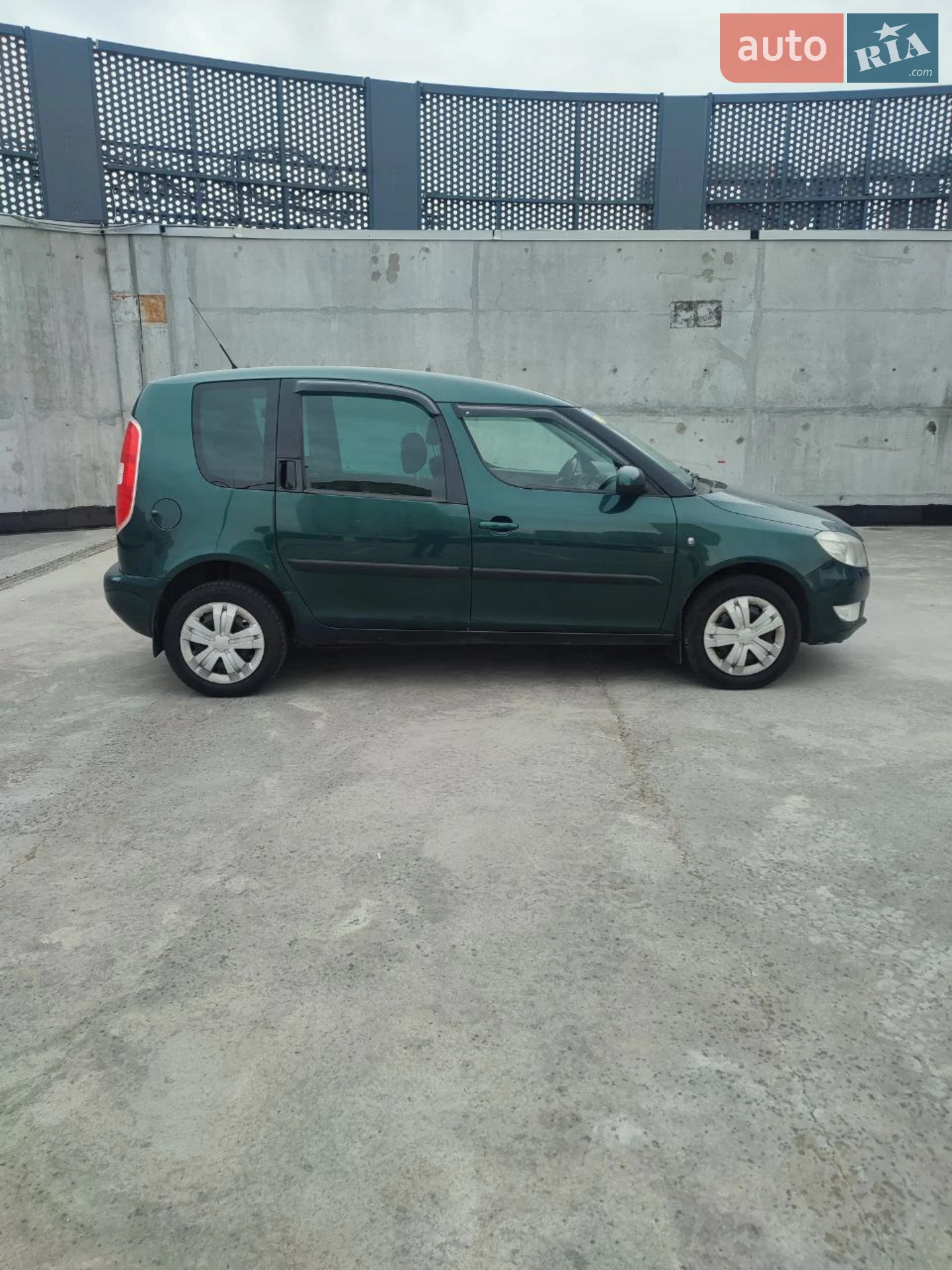 2011 Skoda Roomster - мініатюра 2