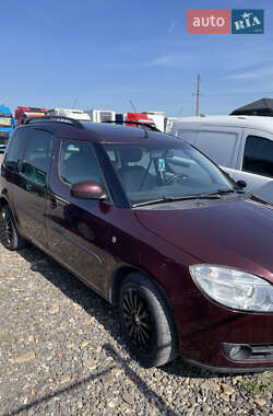 Микровэн Skoda Roomster 2009 в 