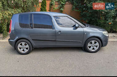 Мікровен Skoda Roomster 2008 в Дніпрі