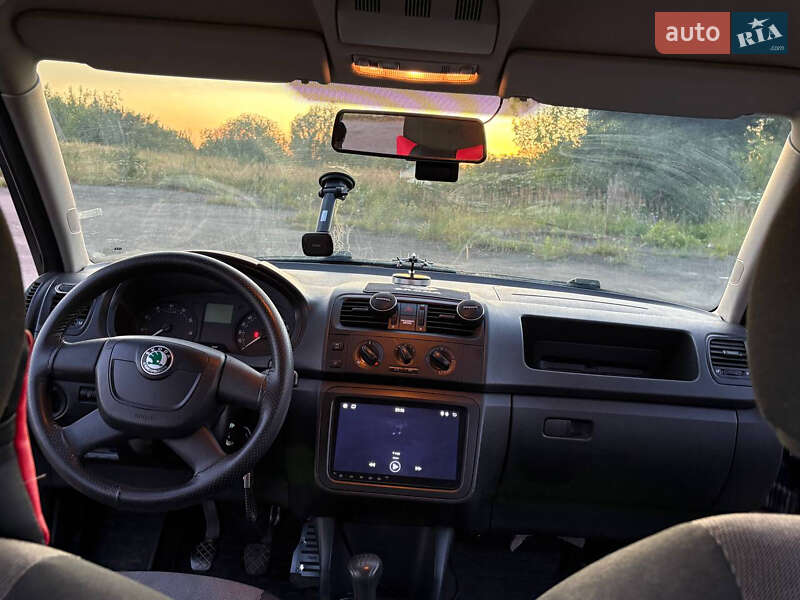 Мікровен Skoda Roomster 2010 в Львові