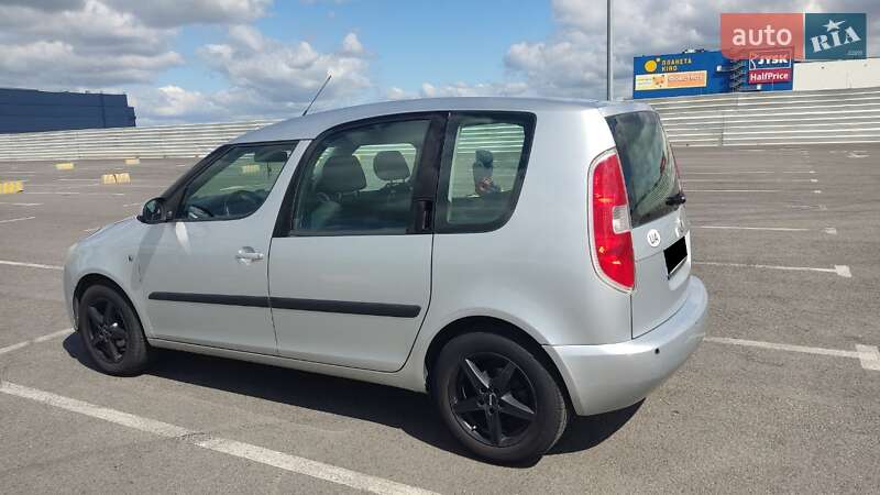 Микровэн Skoda Roomster 2007 в Львове